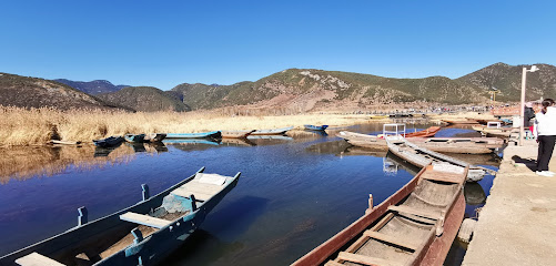 泸沽湖格努湾子