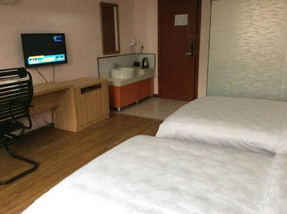 Sunshine Fashion Hotel