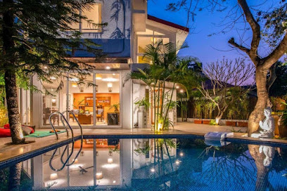 StayVista at EL Cottage | Premium Cottage with Private Pool in Lonavala