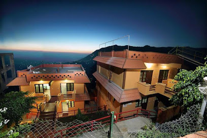 Shamrock Munnar / The Best Mountain View Resort In Munnar