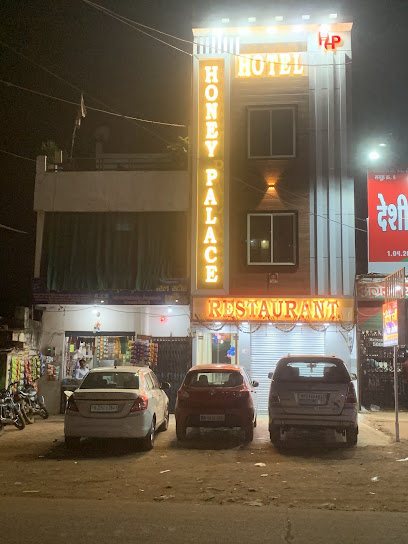 Hotel honey palace