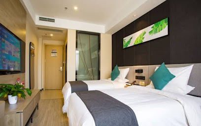 U Plus Hotel