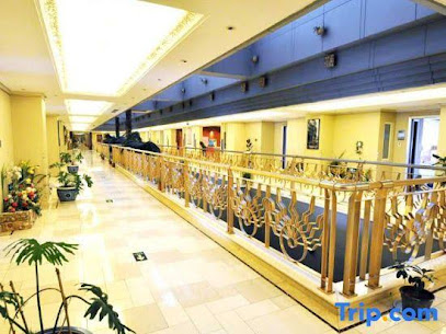 塞纳河休闲商务会馆