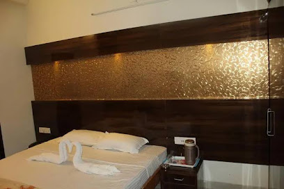 Hotel Crown By The Gravitaz Hospitality