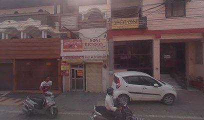SPOT ON Hotel Kamal