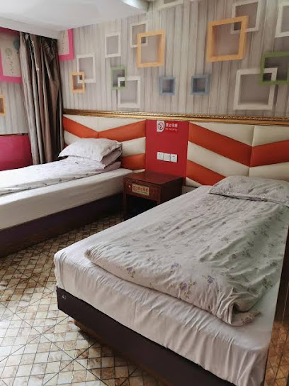 Qilong Hotel