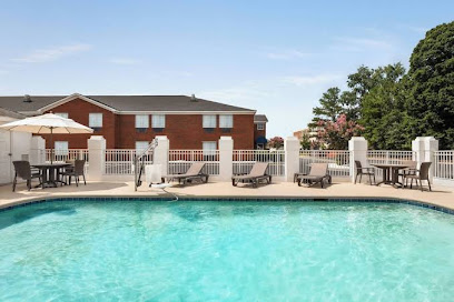 Days Hotel By Wyndham