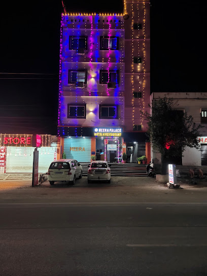 OYO Flagship Hotel Meera Palace