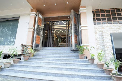 FabHotel Royal Chandra