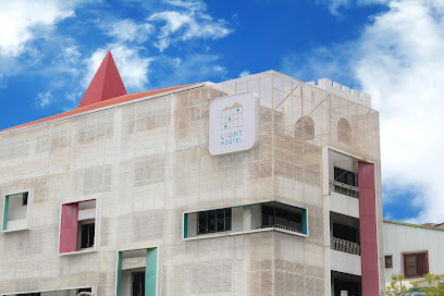 LIGHT HOSTEL