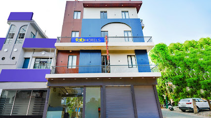 FabHotel Globe Inn