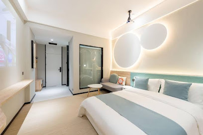 M3 space cinema Theme Hotel