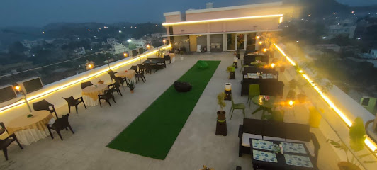 Hotel Rajwada Palace