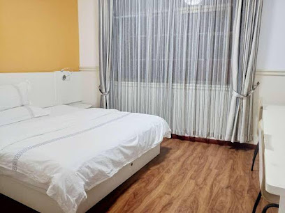 Anshun Honghu Hotel