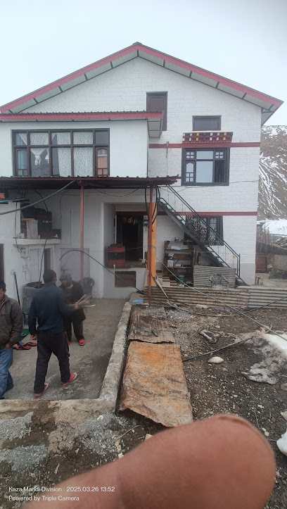 Yankit home stay kaza