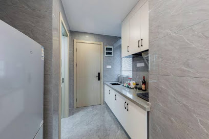 Mona Diyipin Apartment