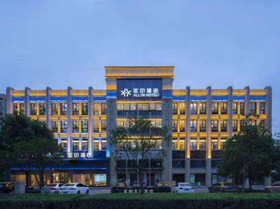 All in Hotel