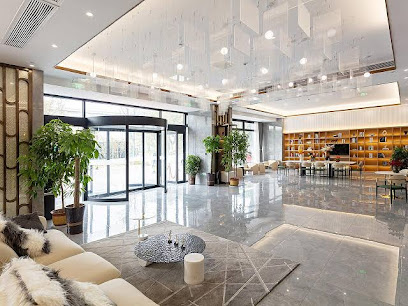 Magnolia White Hotel