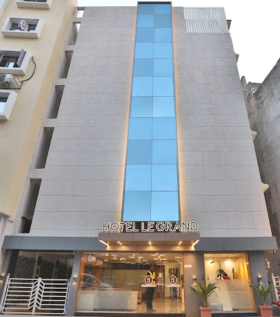 HOTEL LE GRAND