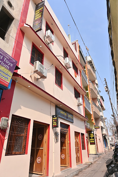 ganpati shri p.guest house