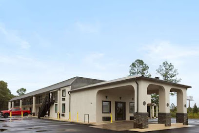 Super 8 by Wyndham Perry, GA