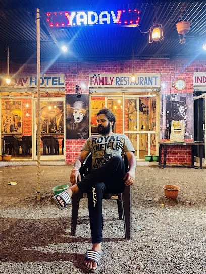 Yadav hotel bala ji dham shivpuri mp