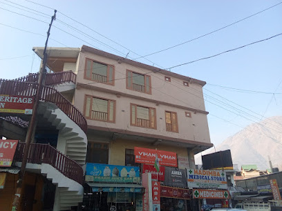 Hotel Roshan Regency By Seraj Heritage Inn