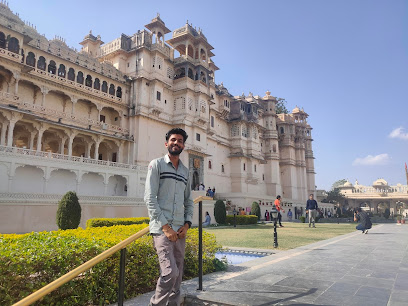 Shree Karni Hotel Teetanwar