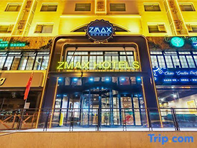 Zmax hotels