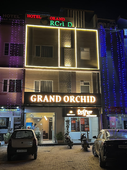 Hotel Grand Orchid And Neuonda Restaurant