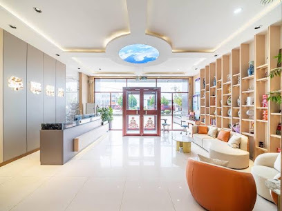 Huayi Hotel