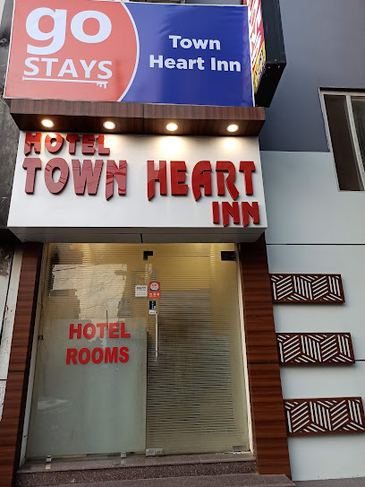 Town Heart Inn