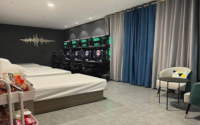 Mammoth E-sports Hotel