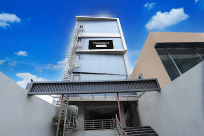 Super Townhouse by OYO Rauniyar City Centre Ratu Road