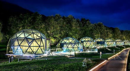 Green Field Star Tent Hotel