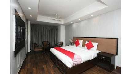 OYO 11524 Hotel Sabhyata Residency