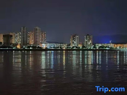 曼多啦商务宾馆