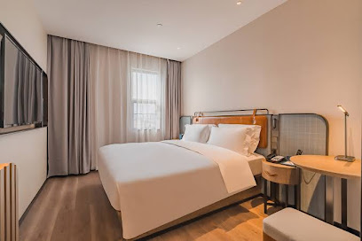 Yishang Hotel Guangzhou South Station Changlong ZhongCun Railway Station