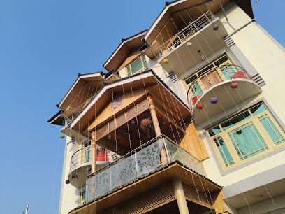 Royal Zoha Resort