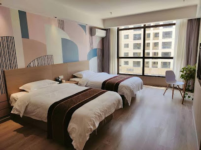 Kaixin.Xincheng Holiday Hotel