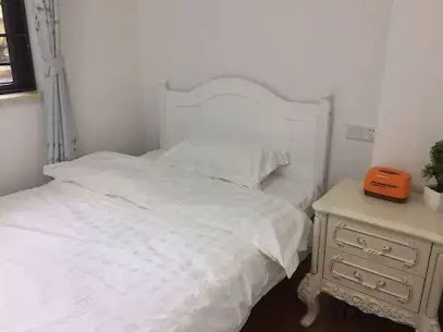 Qingyuan Hengda Gulong huangteng drift net red hot spring villa