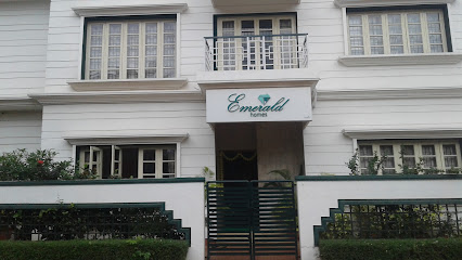 OYO 76640 Home SRINIVAS EMEROLD HOMESTAY