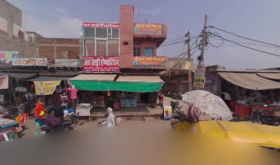 OYO 85562 Hotel Praveen Palace