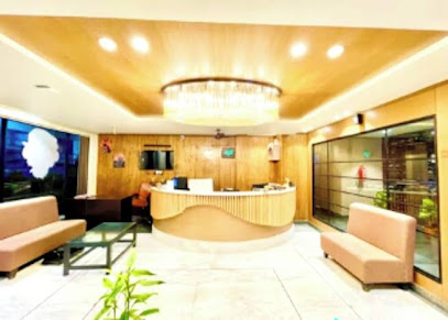 Hotel Royal Beach Palace -near Sea Beach