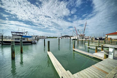 9 Costa Bahia Condos Sleeps 48 + Pool Minutes to the Beach