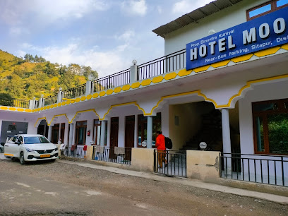Hotel moonrise