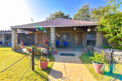 Hotel Castle Rock Mount Abu by SAH