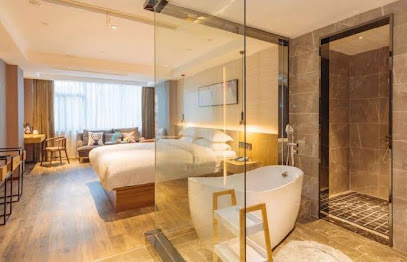 Zhenjiang July hotel