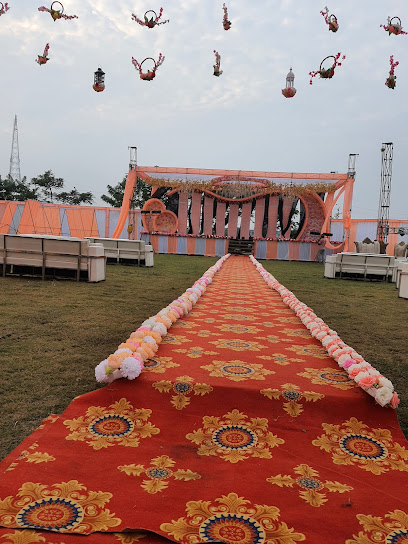 the crown resort satna