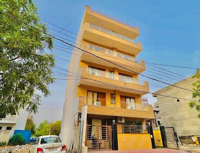 Sunrise Hotel Near Medanta Hospital